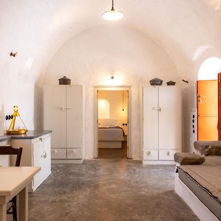 Santa Irini Retreat Otel Thirasía Dış mekan fotoğraf