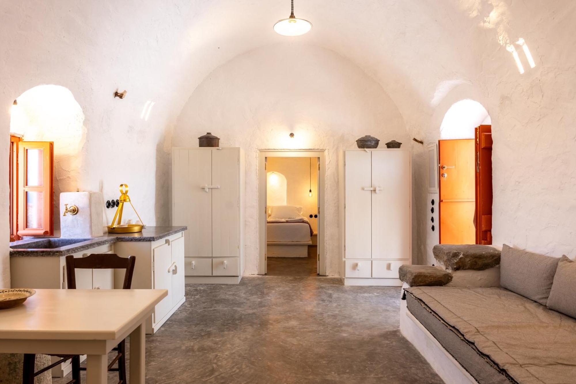 Santa Irini Retreat Otel Thirasía Dış mekan fotoğraf